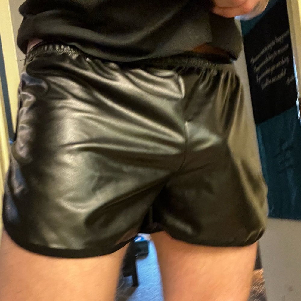 Leatherette shorts